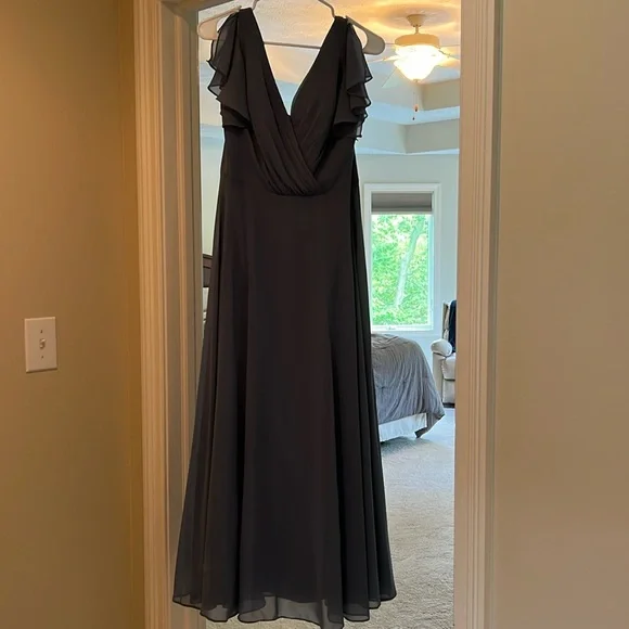 David's Bridal | Dresses | Davids Flutter Sleeve Full Skirt Bridesmaid Dress Size Hemmed 36 | Poshmark David's Bridal | Dresses | Davids Flutter Sleeve Full Skirt Bridesmaid Dress Size Hemmed 36 | Poshmark